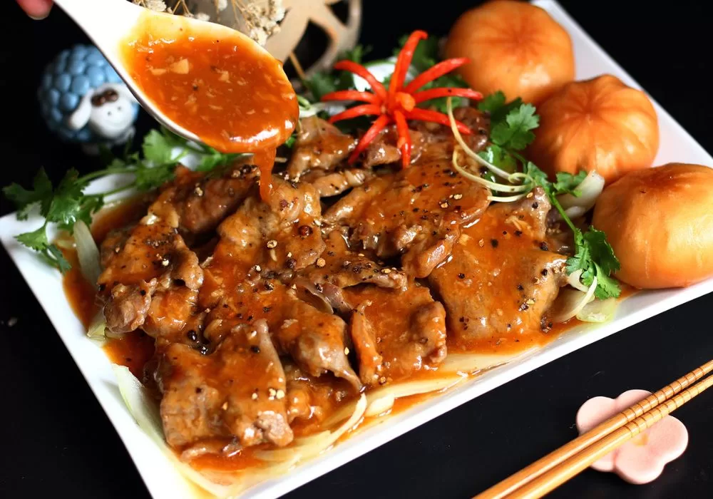 bò ba chỉ sốt tiêu đen